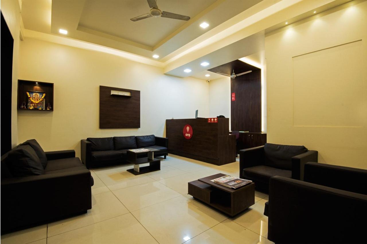 Oyo 1065 Hotel Hmr Royal Inn Pune Eksteriør bilde