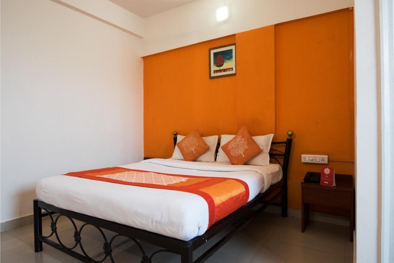 Oyo 1065 Hotel Hmr Royal Inn Pune Eksteriør bilde